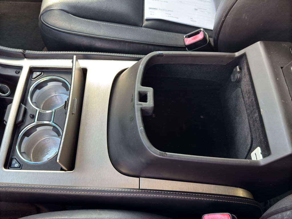 Used 2013 Cadillac Escalade Platinum AWD/4WD image 29