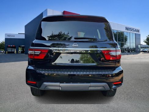 Used 2023 Nissan Armada SV AWD/4WD image 5