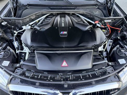 Used 2016 BMW X5 M AWD/4WD image 43