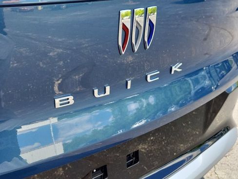 New 2026 Buick Envista Sport Touring FWD image 7