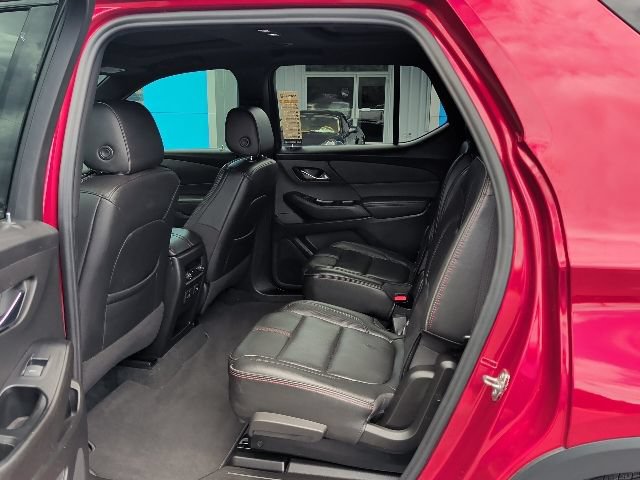 Used 2023 Chevrolet Traverse RS AWD/4WD image 30