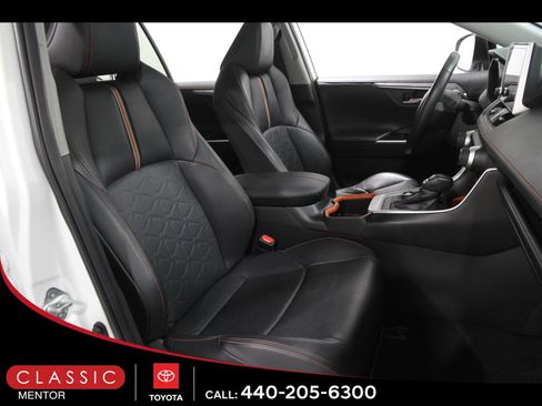 Used 2023 Toyota RAV4 Adventure image 16