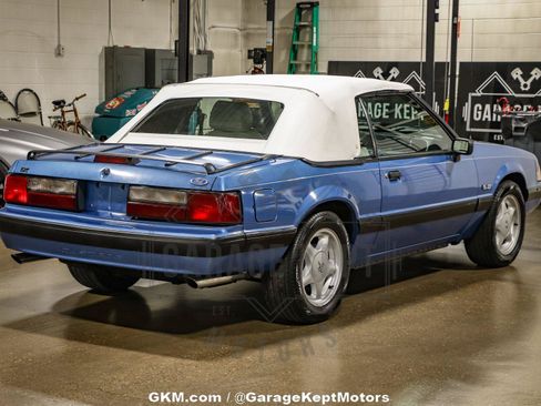 Used 1989 Ford Mustang LX RWD image 12