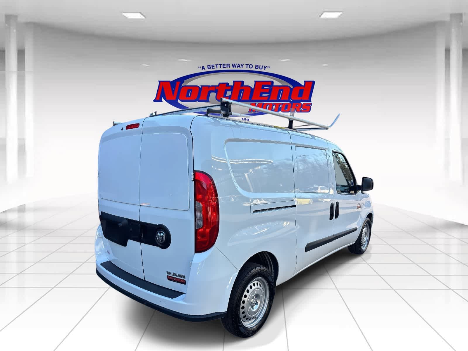 Used 2022 RAM ProMaster City Tradesman FWD image 3