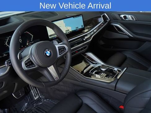 Used 2025 BMW X6 xDrive40i w/ Premium Package AWD/4WD image 2