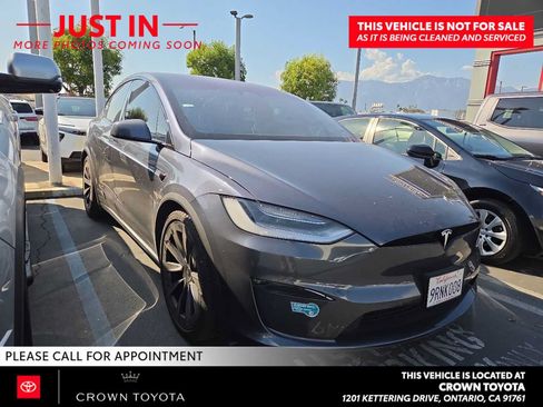 Used 2023 Tesla Model X AWD/4WD image 3