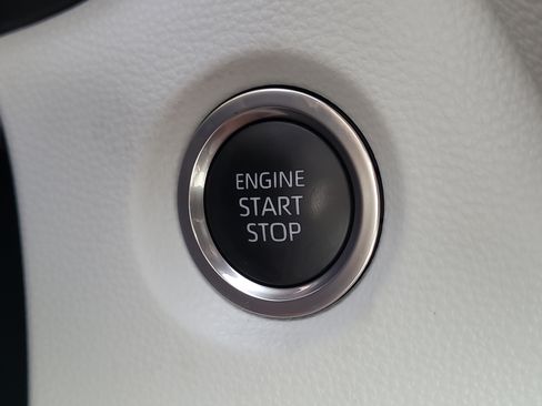 Used 2023 Toyota Corolla SE FWD image 25