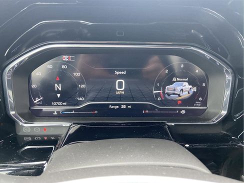 Used 2025 GMC Sierra 1500 Elevation image 11