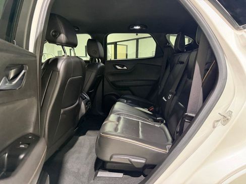 Used 2020 Chevrolet Blazer Premier FWD image 15