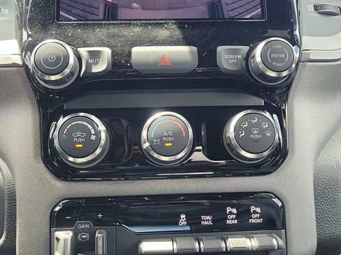 New 2026 RAM 2500 Tradesman w/ Bed Convenience Group AWD/4WD image 19