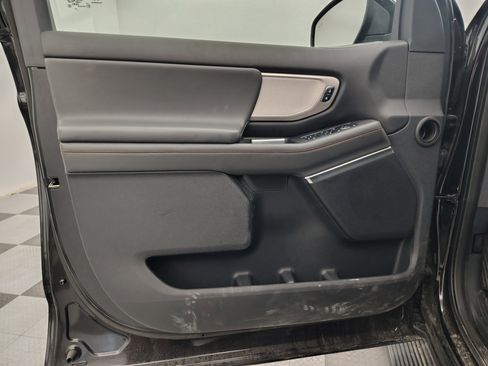 Used 2025 Ford Expedition Max Active AWD/4WD image 10