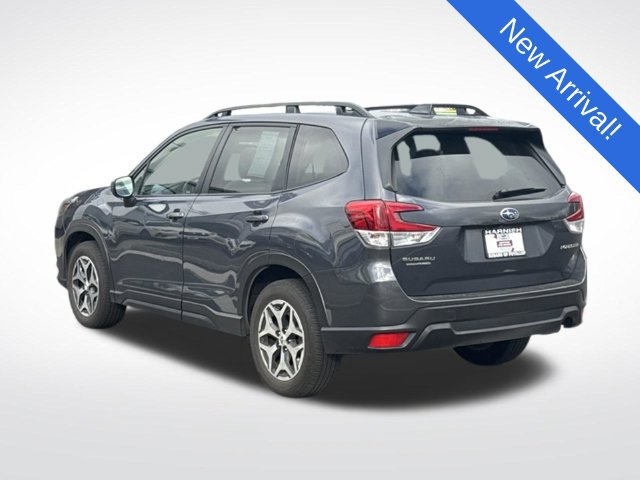 Used 2024 Subaru Forester Premium AWD/4WD image 5