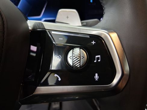 Certified 2023 BMW 740i 740i image 14