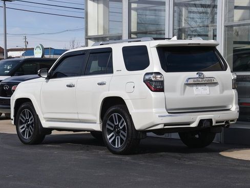 Used 2020 Toyota 4Runner Limited image 10