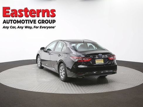 Used 2021 Toyota Camry LE FWD image 60