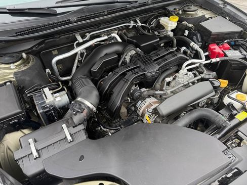 Used 2022 Subaru Outback Premium image 29