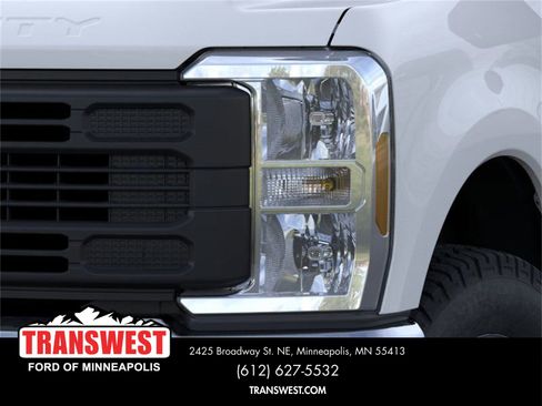 New 2025 Ford F350 XL w/ 360-Degree Camera Package image 18