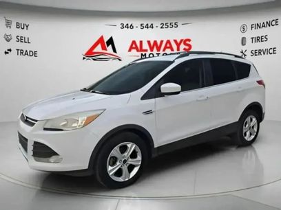 Used 2016 Ford Escape SE w/ Equipment Group 201A