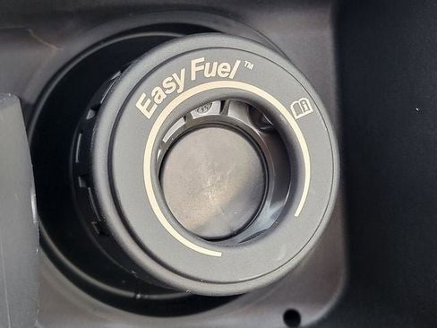 New 2026 Lincoln Corsair Reserve image 8