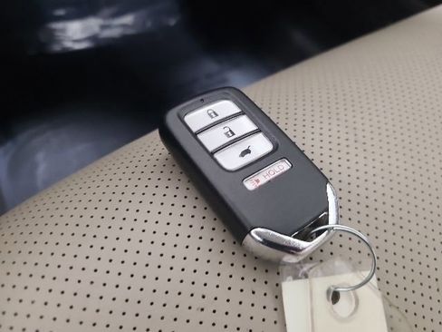 Used 2016 Honda CR-V EX-L image 37