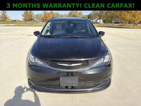 Used 2021 Chrysler Voyager Lxi image 25