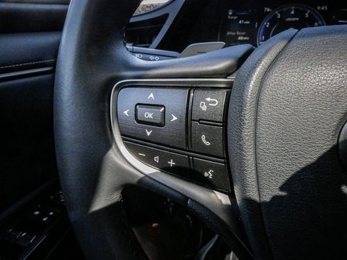 Used 2023 Lexus ES 350 w/ Premium Package FWD image 19