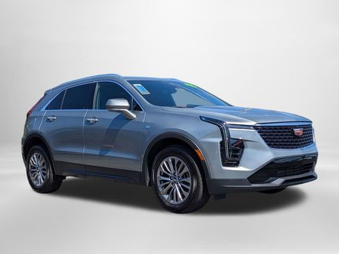 Used 2024 Cadillac XT4 Premium Luxury w/ Active Safety Package AWD/4WD image 2