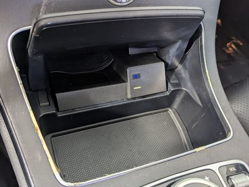 Used 2017 Mercedes-Benz C 300 Sedan image 25