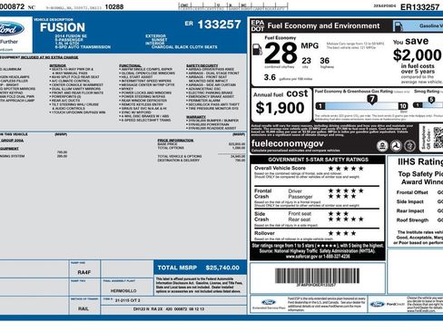 Used 2014 Ford Fusion SE FWD image 2
