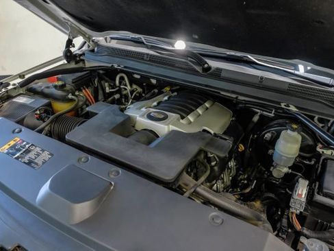 Used 2020 Cadillac Escalade Platinum RWD image 68