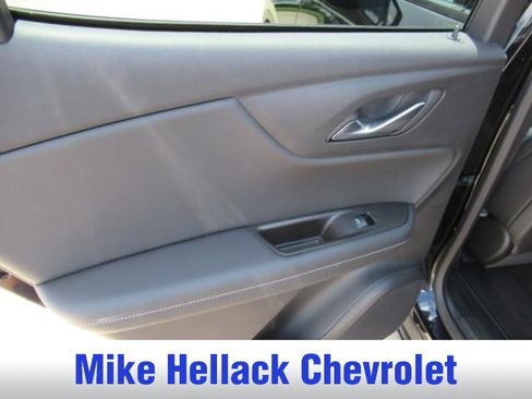 Used 2024 Chevrolet Blazer LT FWD image 19