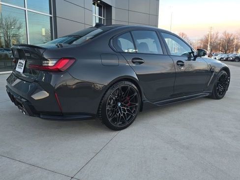 Used 2022 BMW M3 image 3