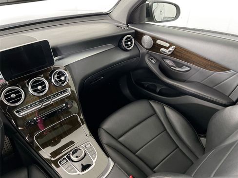 Certified 2019 Mercedes-Benz GLC 300 4MATIC image 22