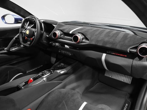 Certified 2022 Ferrari 812 Competizione image 34
