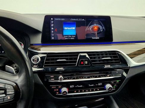 Used 2018 BMW 530i xDrive image 18