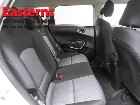 Used 2024 Kia Soul LX w/ Option Group 015 image 23