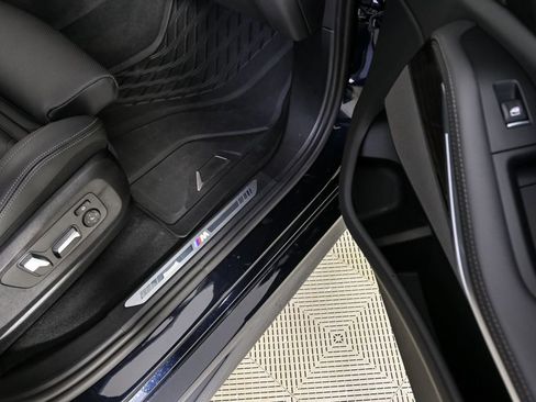 Used 2024 BMW X5 xDrive40i w/ M Sport Package image 26