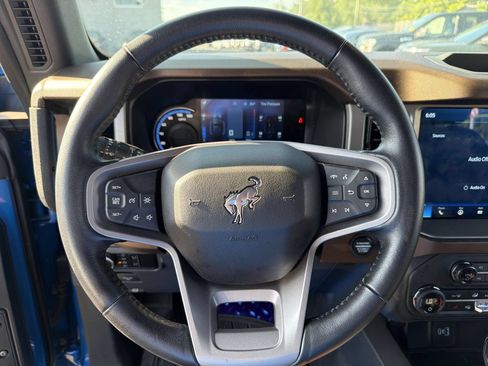 Used 2023 Ford Bronco Outer Banks AWD/4WD image 24