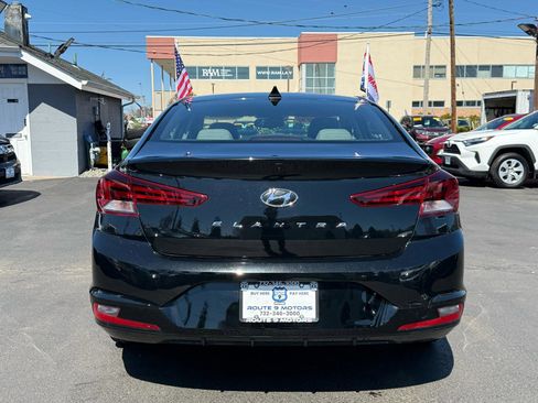 Used 2020 Hyundai Elantra Value Edition FWD image 5