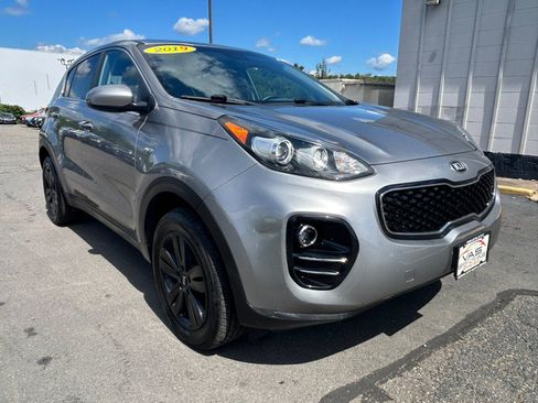Used 2019 Kia Sportage LX AWD/4WD image 3