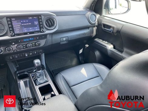 Used 2023 Toyota Tacoma TRD Off-Road w/ TRD Premium Off Road Package AWD/4WD image 24