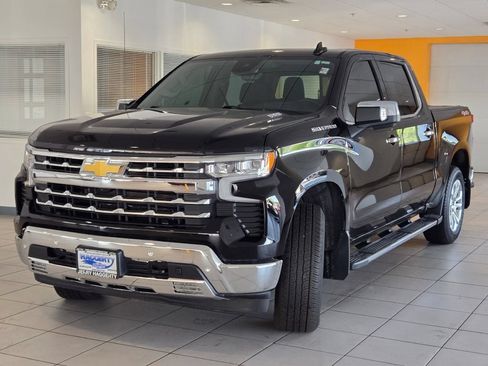Used 2024 Chevrolet Silverado 1500 LTZ w/ Technology Package AWD/4WD image 4