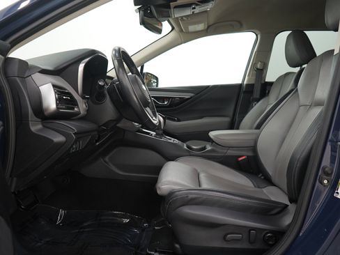 Used 2023 Subaru Outback Limited AWD/4WD image 19