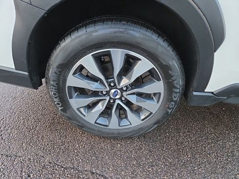 Certified 2023 Subaru Outback Limited image 11