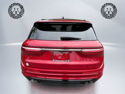 Used 2025 Lincoln Corsair AWD w/ Equipment Group 101A image 6