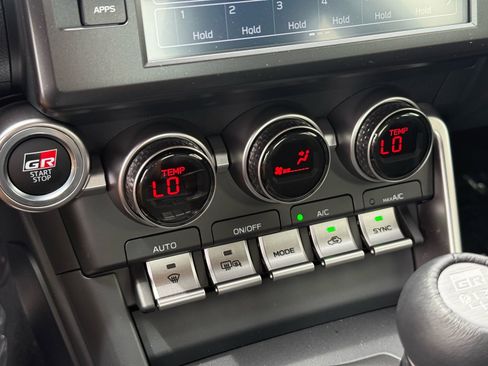 New 2025 Toyota GR86 image 15