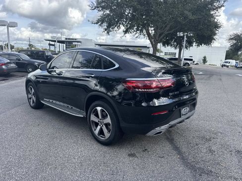 Certified 2022 Mercedes-Benz GLC 300 4MATIC Coupe image 5
