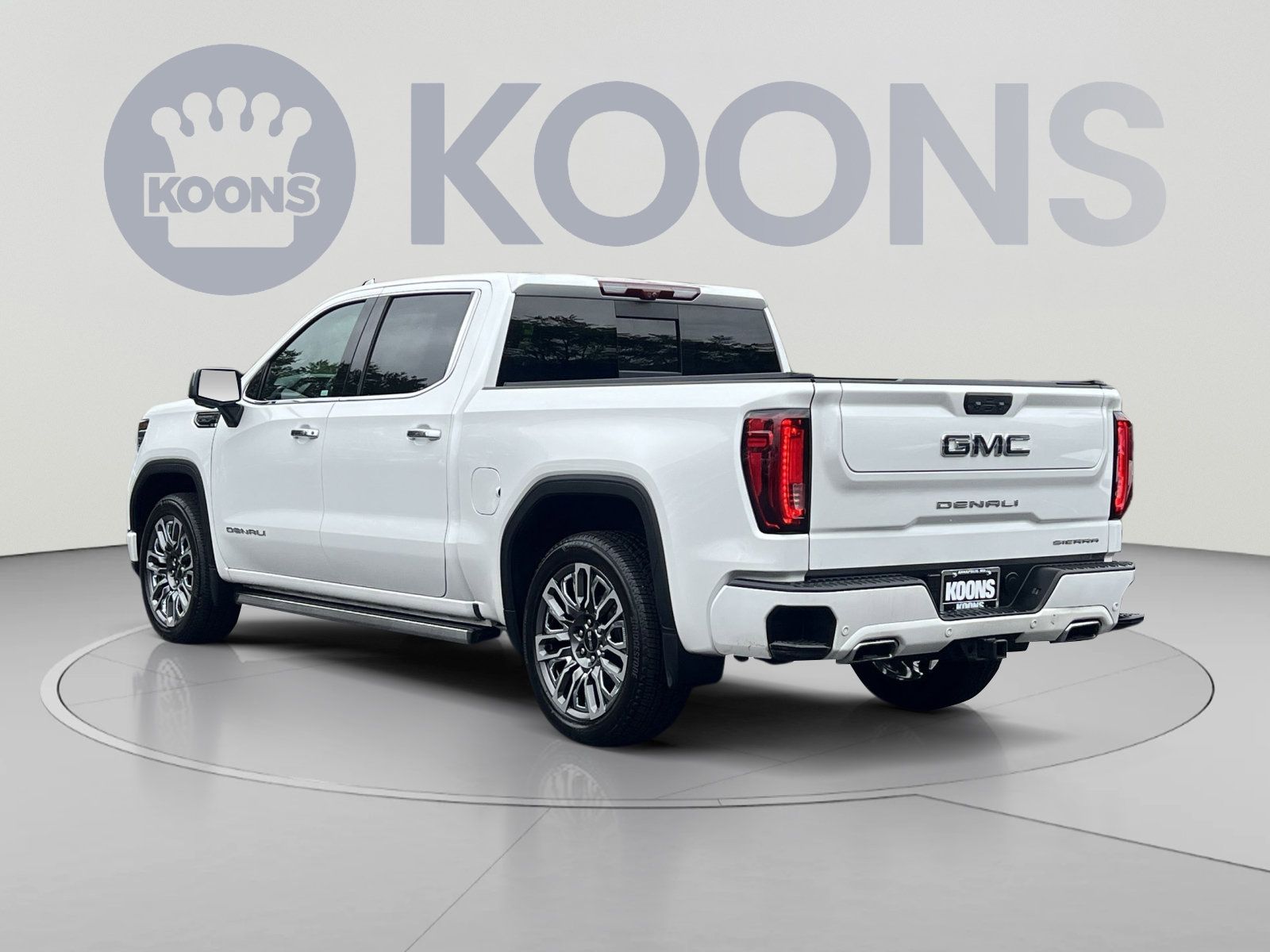 Used 2024 GMC Sierra 1500 Denali Ultimate AWD/4WD image 7