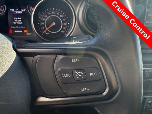 Used 2019 Jeep Wrangler Unlimited Sport S image 32