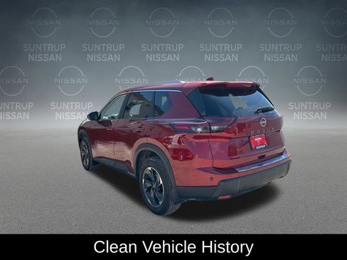 Used 2025 Nissan Rogue SV w/ SV Premium Package FWD image 4